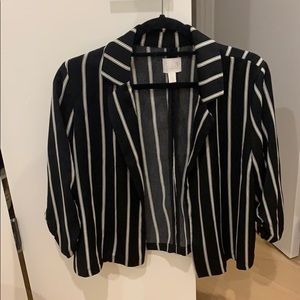 Black&White striped blazer